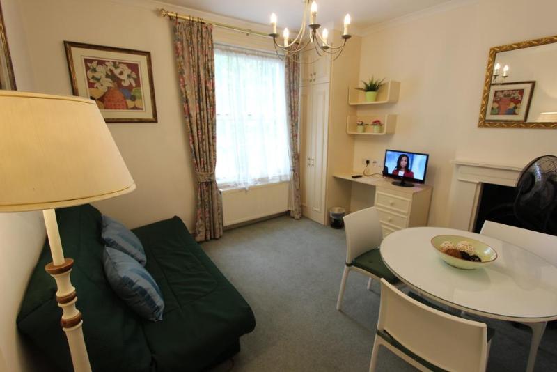 Stay In Serviced Apartments Queensway London Exteriör bild